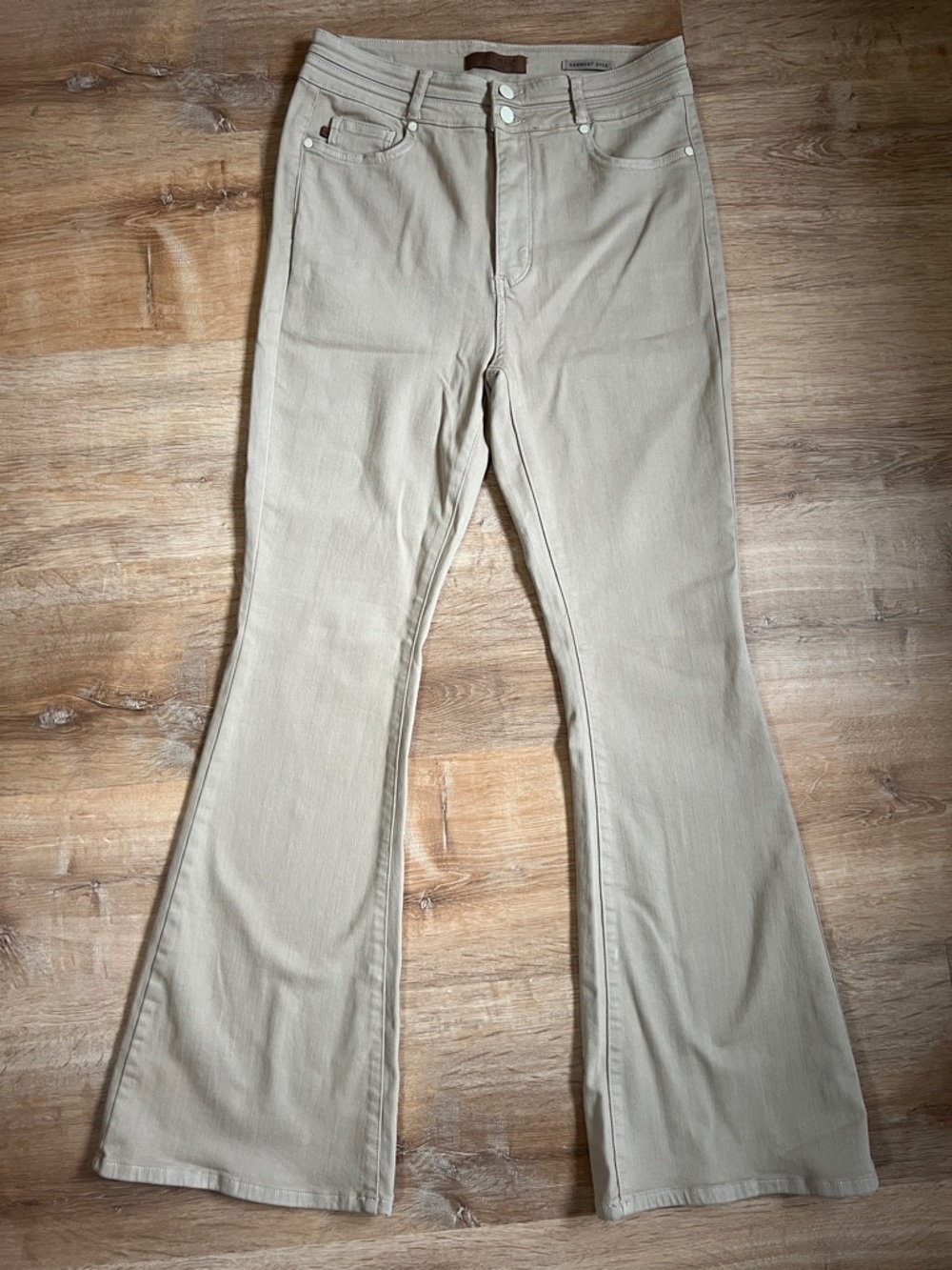 Judy Blue Tummy Control Flare Garment dyed Tan Hi-Rise Double button Jeans 13/31